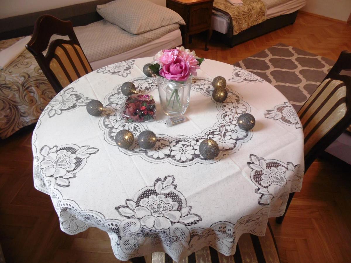 Apartament Orchidea Krasków Εξωτερικό φωτογραφία